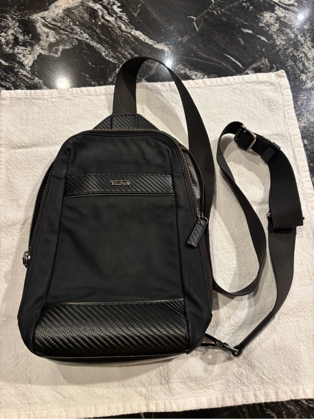 Tumi Black Men’s Ridgeview Sling Crossbody Belt Bag